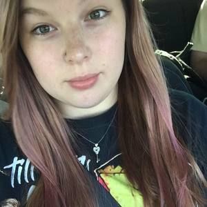 Meet your Posher, Sabrina